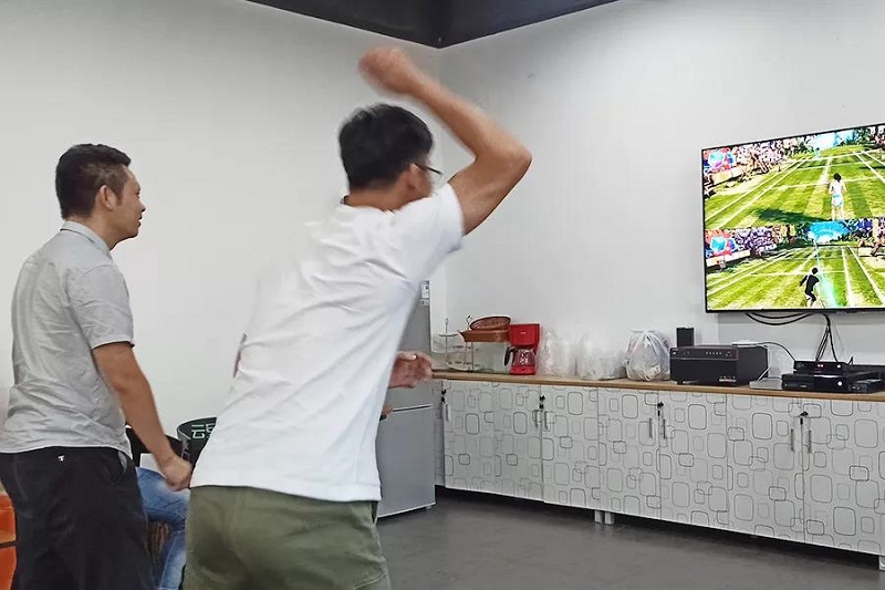 云里物里1024程序员节给你不一样的体验