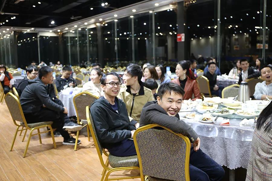 云里物里2019年年会盛典圆满结束！